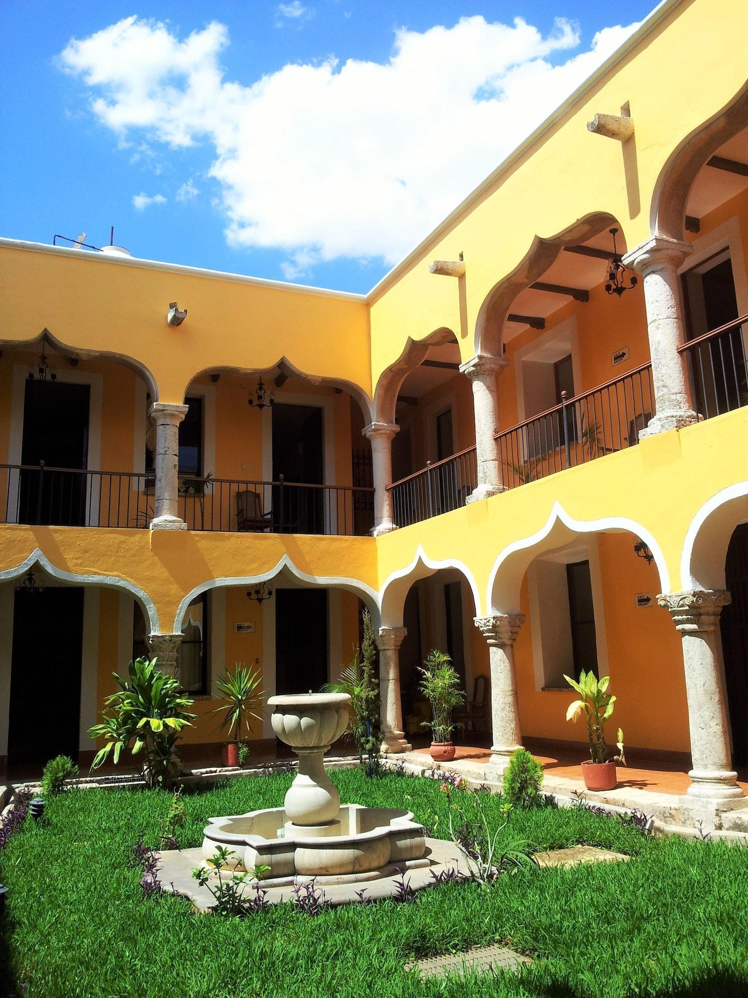 Hotel Montejo Merida Exterior photo